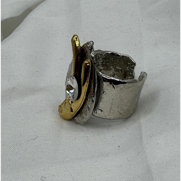 Vintage J. Jansen Gold Silver Tone Hammered Crystal Cocktail Ring Size 6.5 - Picture 9 of 12